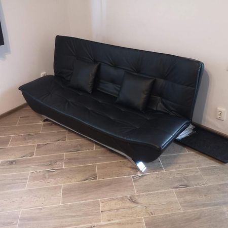 Eva'S Little House - Acasa La Taticul Albinelor Apartman Ósinka Kültér fotó